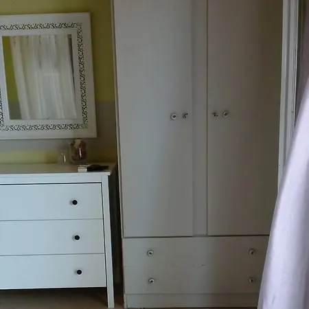 Apartament Garneli *